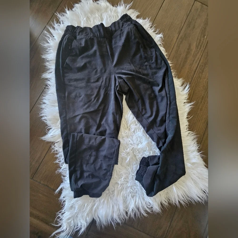 Athleta Charcoal and Black Lounge Pants